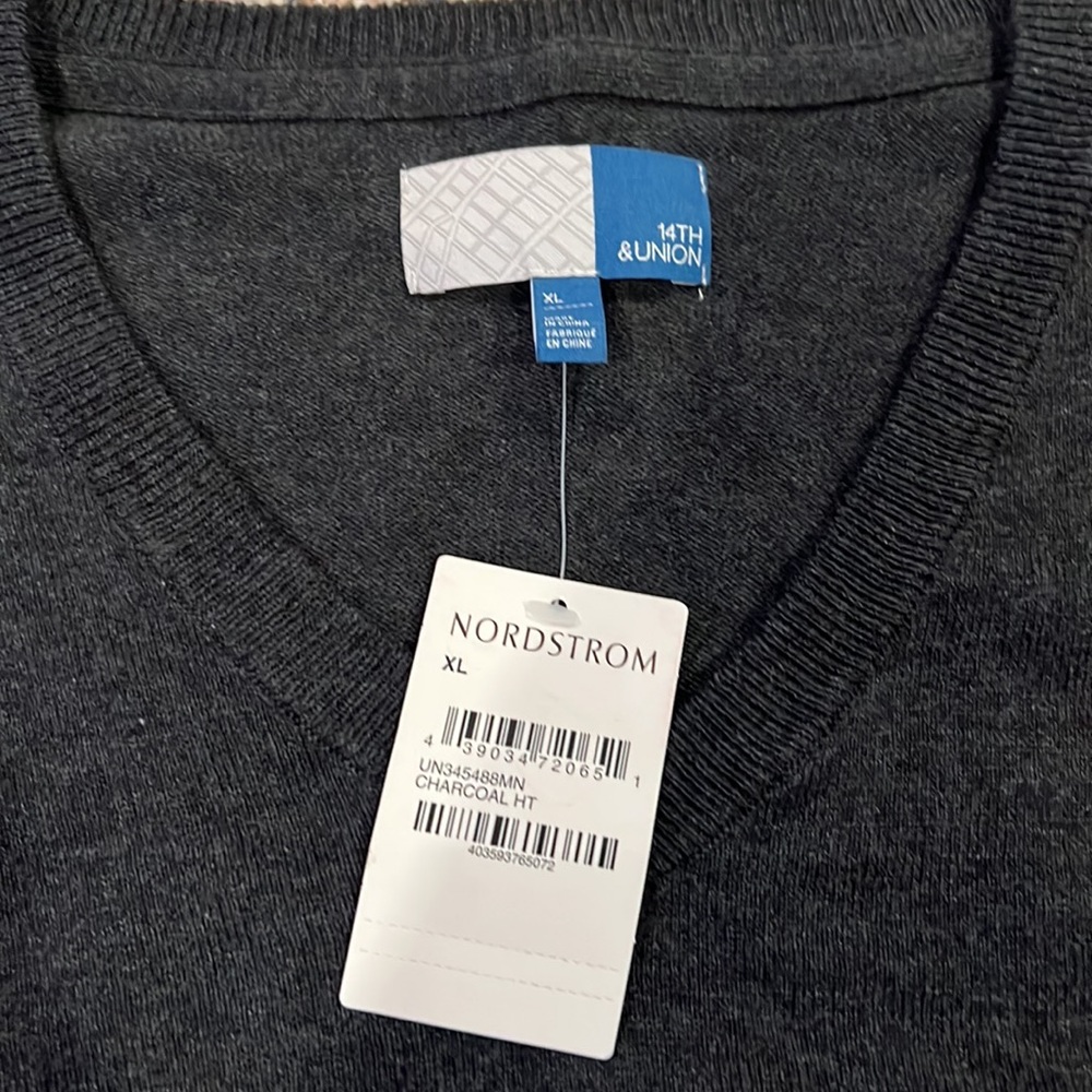 14th & Union vneck sweater - Picture 2 of 4